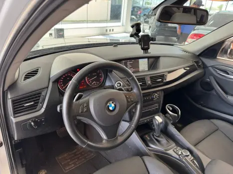 BMW X1 2.0 16V 4P S DRIVE 20I AUTOM�TICO, Foto 9