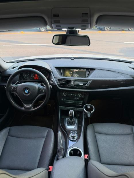BMW X1 2.0 16V 4P S DRIVE 20I X-LINE TURBO AUTOM�TICO, Foto 11
