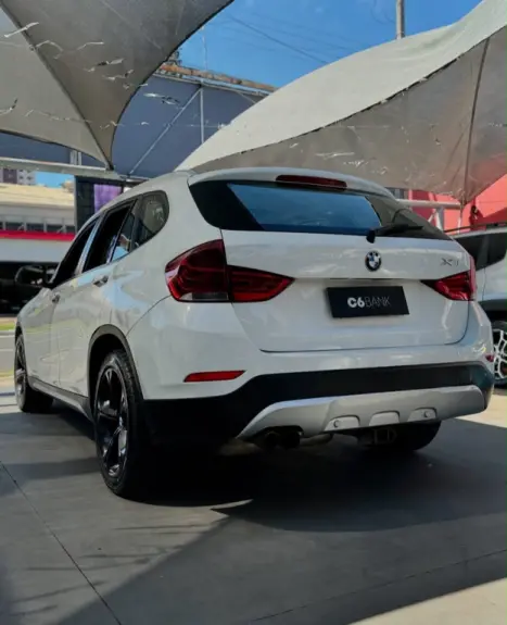 BMW X1 2.0 16V 4P S DRIVE 20I X-LINE TURBO AUTOMÁTICO, Foto 8