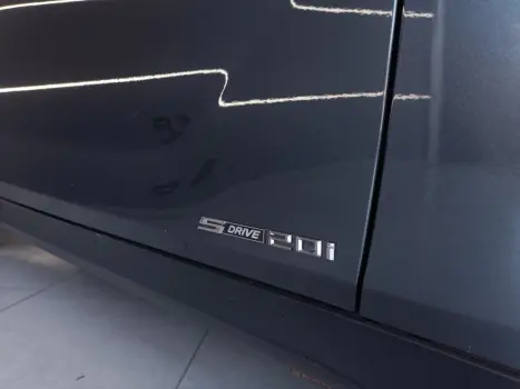 BMW X1 2.0 16V 4P SDRIVE 20I ACTIVEFLEX TURBO AUTOMTICO, Foto 8