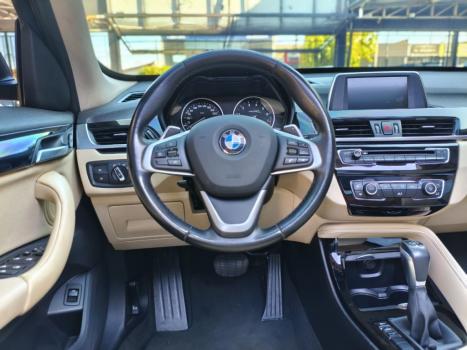 BMW X1 2.0 16V 4P SDRIVE 20I ACTIVEFLEX TURBO AUTOMÁTICO, Foto 8 BMW X1 2.0 16V 4P SDRIVE 20I ACTIVEFLEX TURBO AUTOMÁTICO, Foto 8