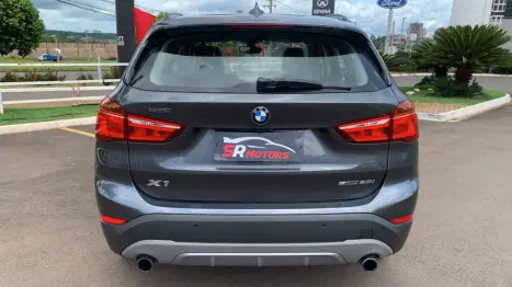 BMW X1 2.0 16V 4P SDRIVE 20I ACTIVEFLEX TURBO AUTOMTICO, Foto 10