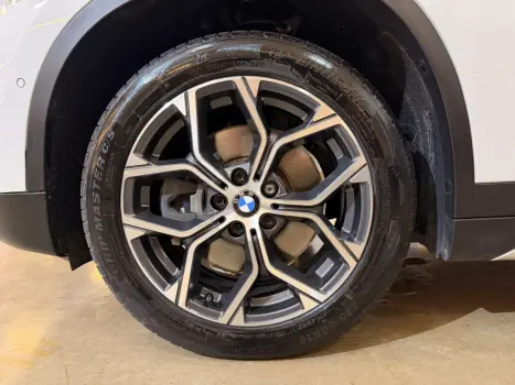 BMW X1 2.0 16V 4P SDRIVE 20I ACTIVEFLEX TURBO AUTOMÁTICO, Foto 16