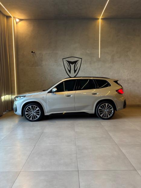 BMW X1 2.0 16V 4P TURBO SDRIVE20I M SPORT STEPTRONIC AUTOM�TICO, Foto 2
