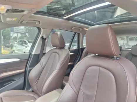 BMW X1 2.0 16V 4P XDRIVE 25I SPORT ACTIVEFLEX AUTOM�TICO, Foto 13