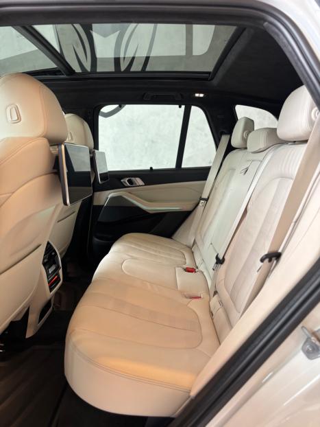 BMW X5 3.0 I6 32V 4P TURBO HÍBRIDO XDRIVE45E M SPORT AUTOMÁTICO, Foto 7
