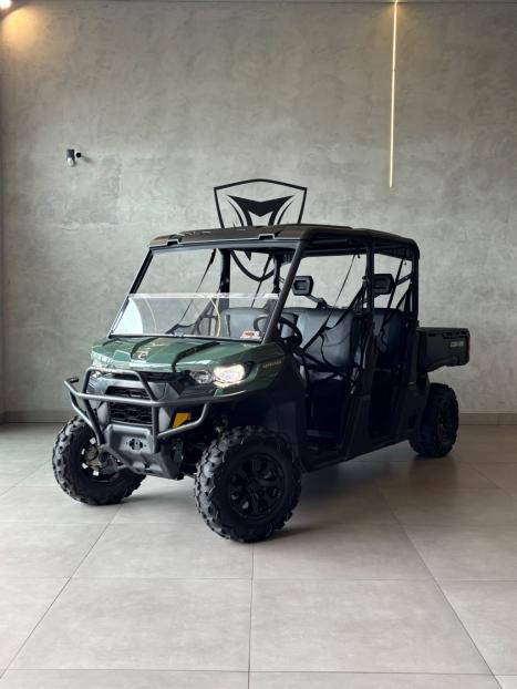 BRP CAN-AM Defender 900 HD9 4 Lugares, Foto 1