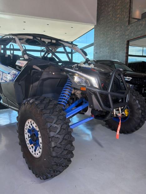 BRP CAN-AM Maverick XRS 1000 , Foto 4