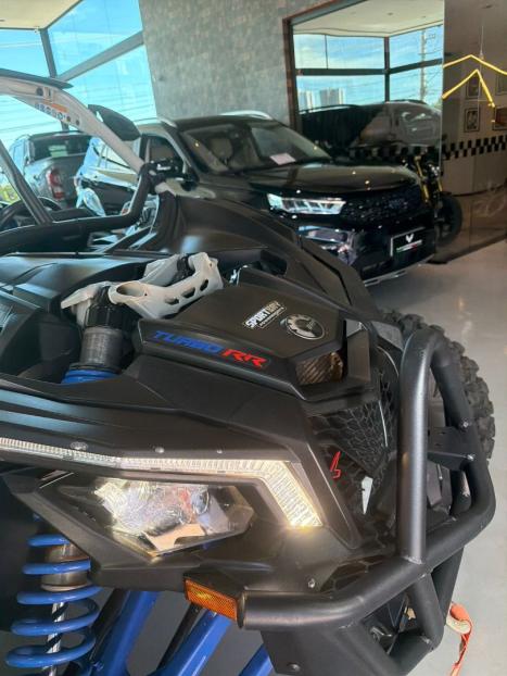 BRP CAN-AM Maverick XRS 1000 , Foto 6