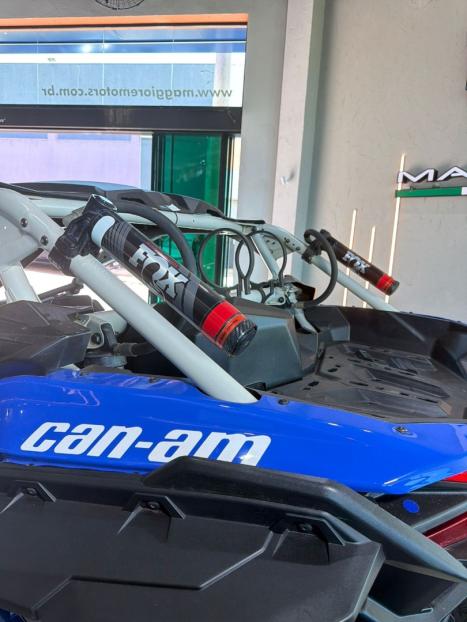 BRP CAN-AM Maverick XRS 1000 , Foto 12