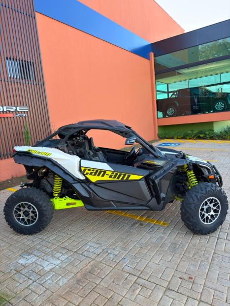 BRP CAN-AM Maverick X3 SSV 1000 Turbo , Foto 4