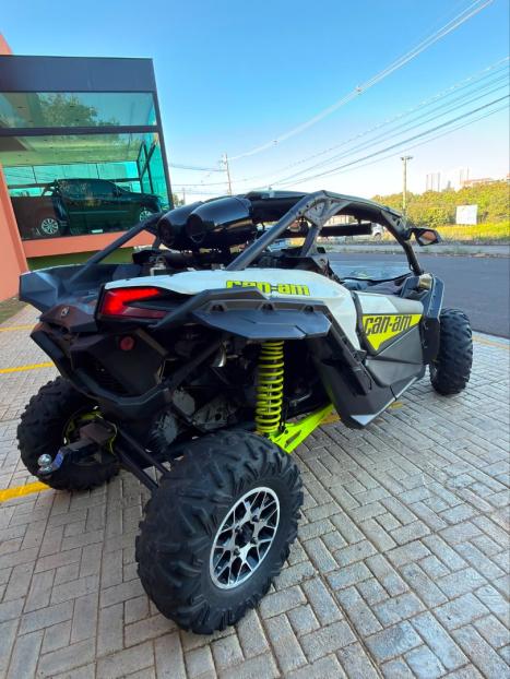 BRP CAN-AM Maverick X3 SSV 1000 Turbo , Foto 6