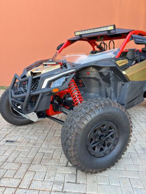 BRP CAN-AM Maverick XDS 1000 , Foto 2