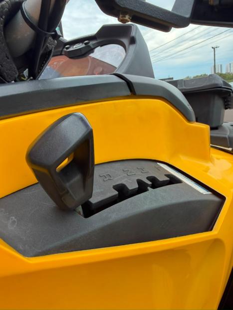 BRP CAN-AM Outlander 800R, Foto 10