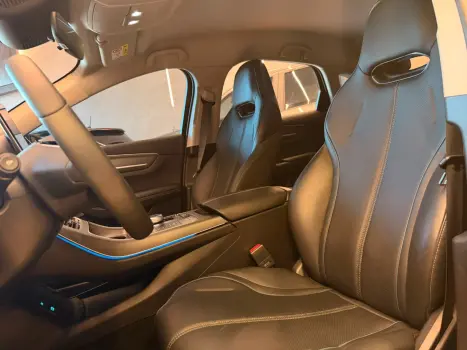 BYD King 1.5 16V 4P GS DM-I PHEV AUTOM�TICO, Foto 11