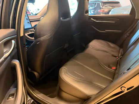 BYD King 1.5 16V 4P GS DM-I PHEV AUTOM�TICO, Foto 13