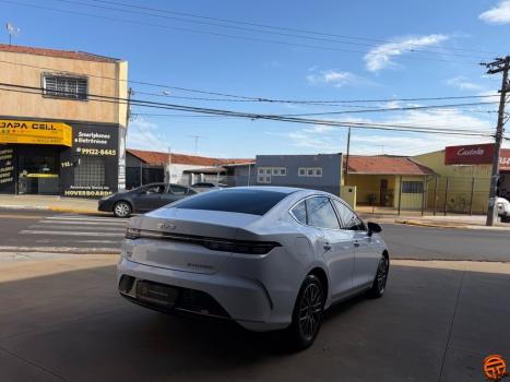 BYD King 1.5 16V 4P GS DM-I PHEV AUTOM�TICO, Foto 3