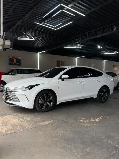 BYD King 1.5 16V 4P GS DM-I PHEV AUTOMÁTICO, Foto 3