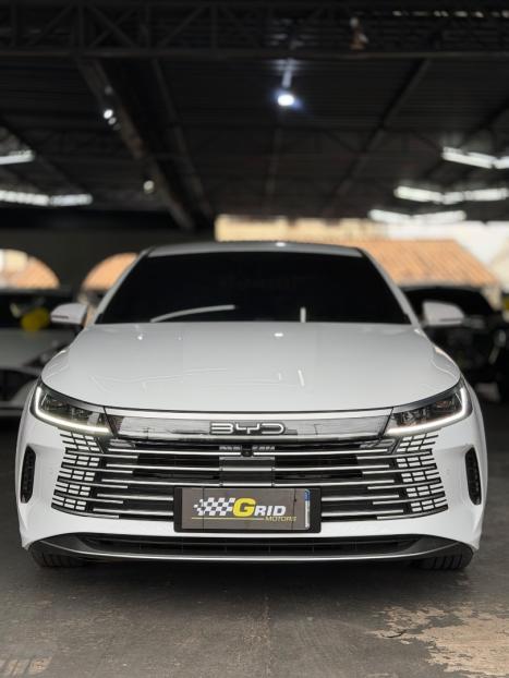 BYD King 1.5 16V 4P GS DM-I PHEV AUTOMÁTICO, Foto 4