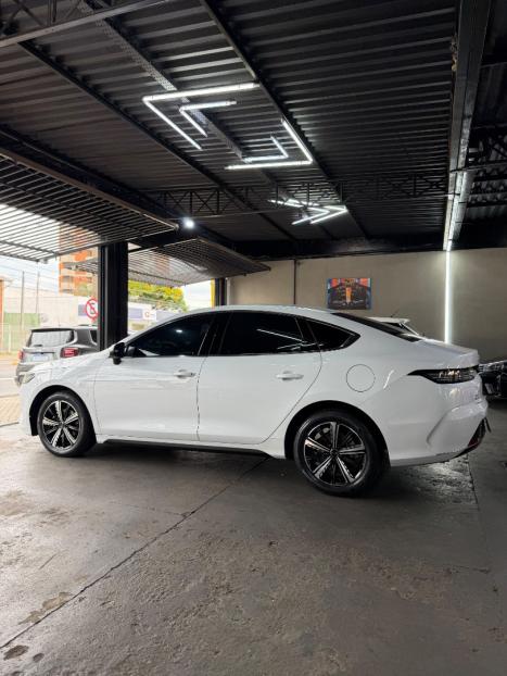 BYD King 1.5 16V 4P GS DM-I PHEV AUTOMÁTICO, Foto 7