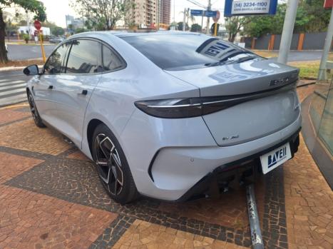 BYD Seal GS 4P 82,5 KW ELTRICO 590 EV AWD, Foto 4