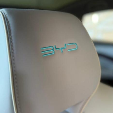 BYD Seal GS 4P 82,5 KW EL�TRICO 590 EV AWD, Foto 18