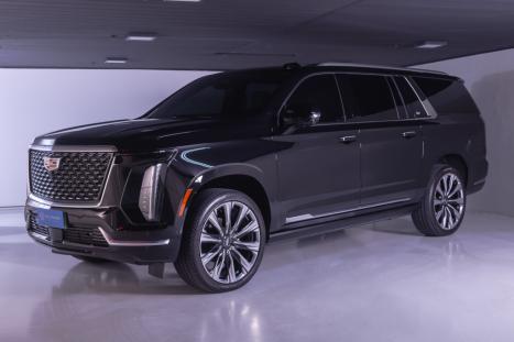 CADILLAC Escalade 6.2 V8 4P EXT AWD LUXURY CABINE DUPLA AUTOM�TICO, Foto 2