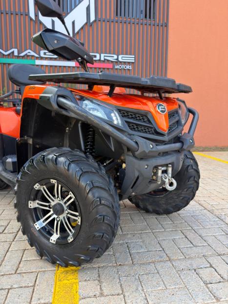 CF MOTO CForce 520 7L , Foto 2