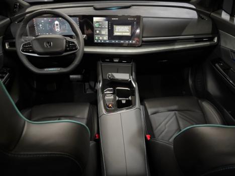 CHANGAN Uni-T 1.5 16V 4P FLEX TGDI 7DCT AUTOM�TICO, Foto 8