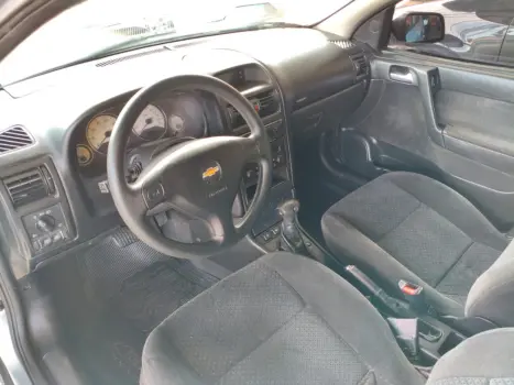 CHEVROLET Astra Hatch 2.0 4P ADVANTAGE FLEX AUTOMTICO, Foto 6
