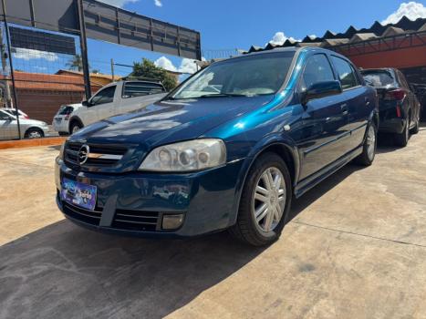 CHEVROLET Astra Hatch 2.0 4P, Foto 1
