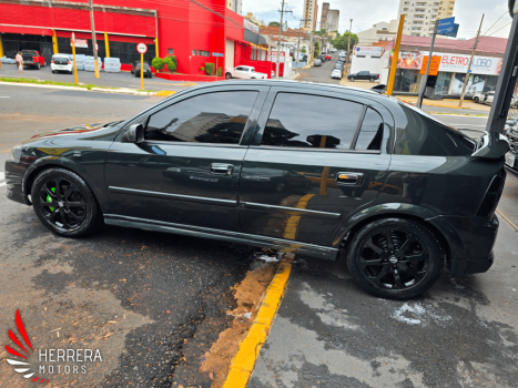 CHEVROLET Astra Hatch 2.0 4P ADVANTAGE  FLEX, Foto 2