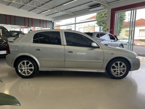 CHEVROLET Astra Hatch 2.0 4P ADVANTAGE FLEX AUTOM�TICO, Foto 3