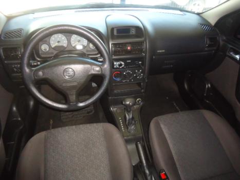 CHEVROLET Astra Hatch 2.0 4P ADVANTAGE FLEX AUTOM�TICO, Foto 4