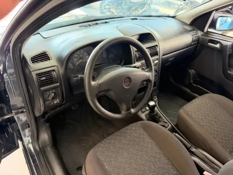 CHEVROLET Astra Hatch 2.0 4P ADVANTAGE  FLEX, Foto 9