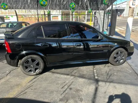 CHEVROLET Astra Hatch 2.0 4P ADVANTAGE  FLEX, Foto 3