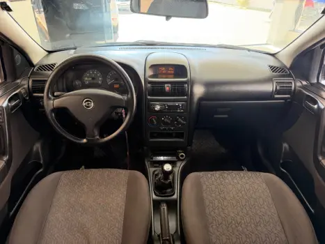 CHEVROLET Astra Hatch 2.0, Foto 8