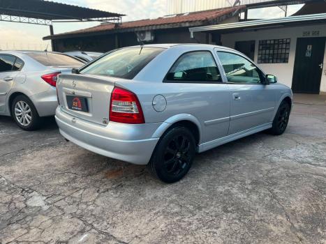 CHEVROLET Astra Hatch 2.0, Foto 4