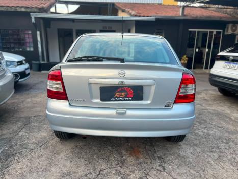CHEVROLET Astra Hatch 2.0, Foto 5