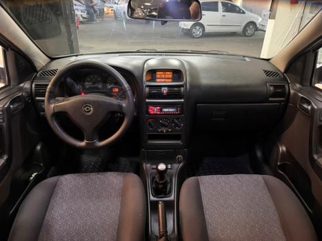 CHEVROLET Astra Hatch 2.0, Foto 8