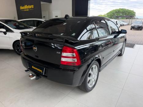 CHEVROLET Astra Hatch 2.0, Foto 4