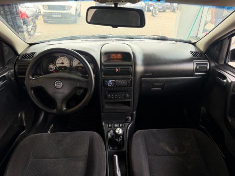 CHEVROLET Astra Hatch 2.0, Foto 8