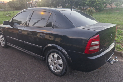 CHEVROLET Astra Sedan 1.8 4P GL ALCOOL, Foto 3