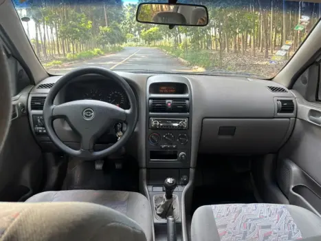 CHEVROLET Astra Sedan 1.8 4P, Foto 10