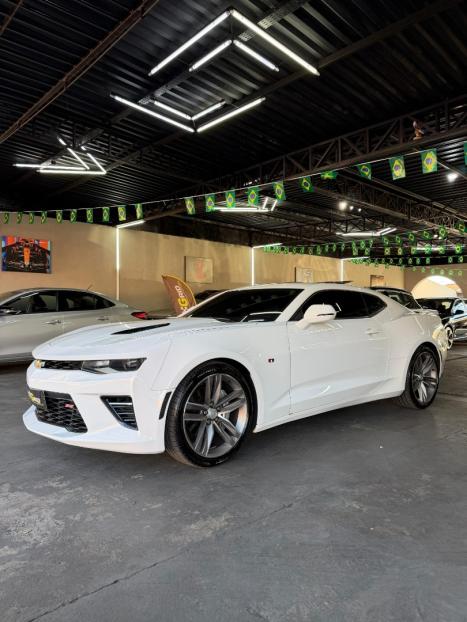 CHEVROLET Camaro 6.2 V8 32V 2SS COUP� AUTOM�TICO, Foto 2