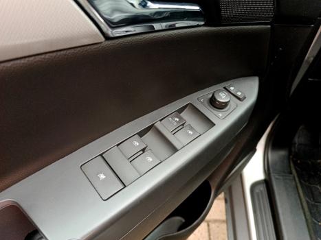 CHEVROLET Captiva Sport 2.4 16V SFI ECOTEC AUTOMÁTICO, Foto 15 CHEVROLET Captiva Sport 2.4 16V SFI ECOTEC AUTOMÁTICO, Foto 15