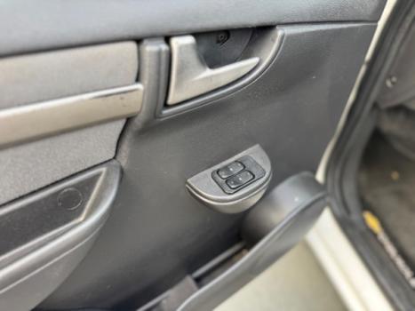 CHEVROLET Celta 1.0 4P LT VHCE FLEX, Foto 10