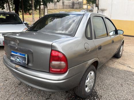 CHEVROLET Classic Sedan 1.0 4P, Foto 4