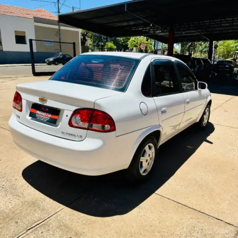 CHEVROLET Classic Sedan 1.0 4P VHCE FLEX LS, Foto 4