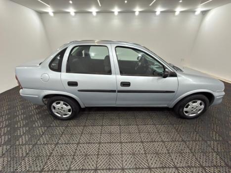 CHEVROLET Classic Sedan , Foto 4